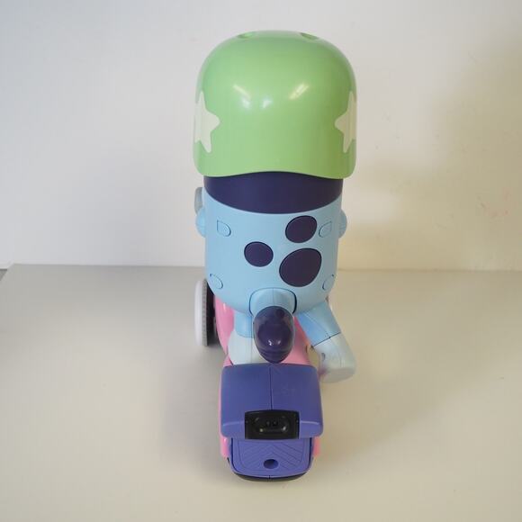 VTech Bluey Scooter Time Bluey- Tested and Works Moves Plays Music & Games - Picture 5 of 7